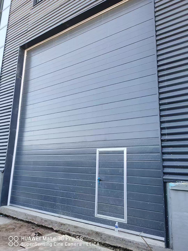 两当车库门 两当车库门