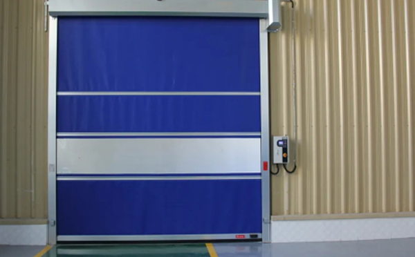 选择两当快速两当卷帘门时的注意事项