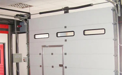 两当工业提升门的安装方法